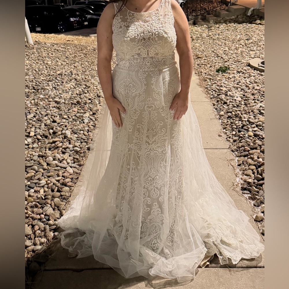 Allure Bridals Ivory Lace Gown